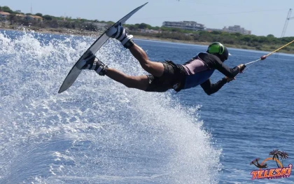 Expert Wakeboarding Session – 1 Hour - Perpignan Expériences