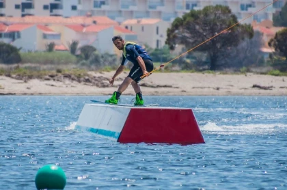 Expert Wakeboarding Session – 1 Hour - Perpignan Expériences