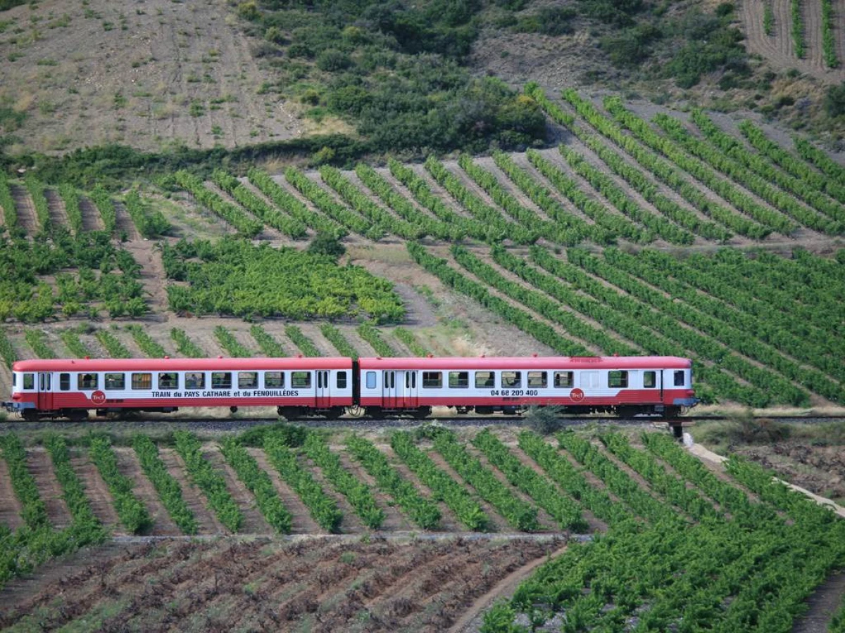 The Red Train – From Rivesaltes to Axat and the Aude Gorges - Perpignan Expériences