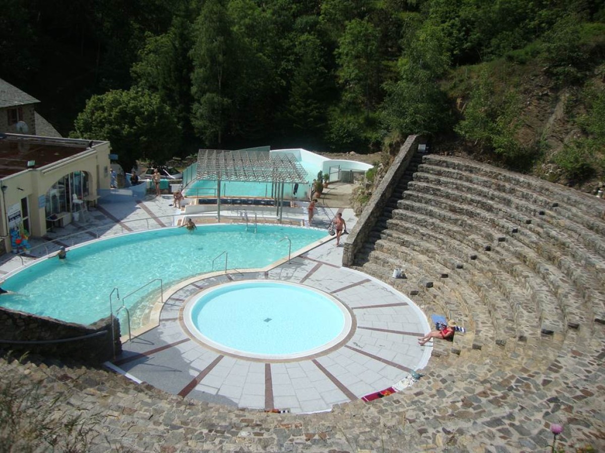 Saint-Thomas Baths – Outdoor Pools - Perpignan Expériences