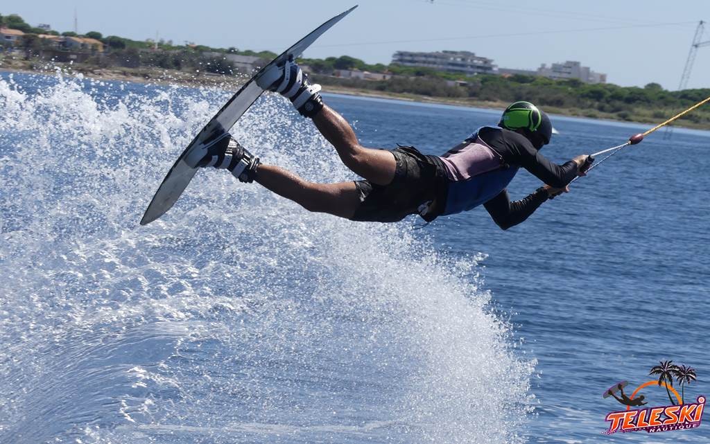 Expert Wakeboarding Session – 1 Hour - Perpignan Expériences